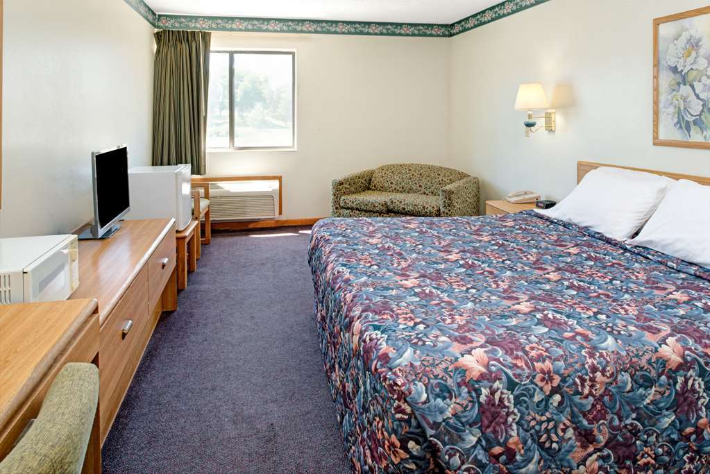 Rodeway Inn Red Oak Zimmer foto